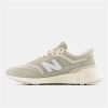 Férfi alkalmi edzők New Balance 997R Keki MOST 83097 HELYETT 55129 Ft-ért!